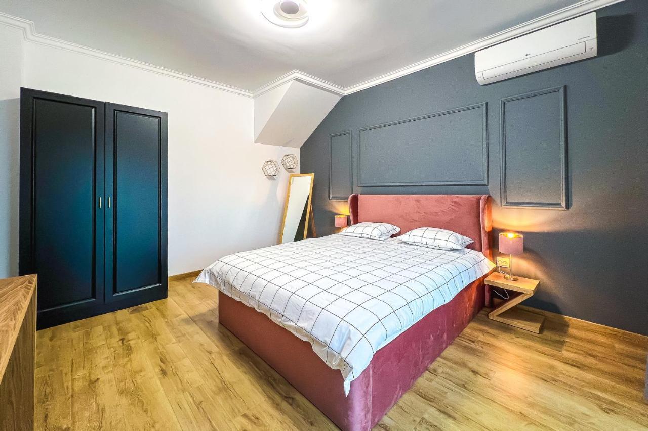 Deluxe Central Rooms Karlovo Exteriér fotografie